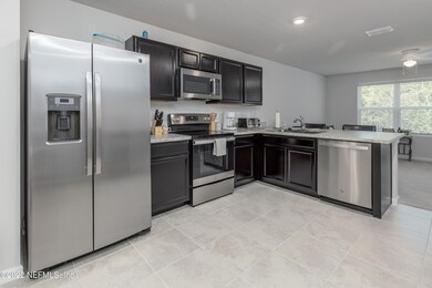 5988 Creekside Crossing Dr, Jacksonville, FL 1QXPU - photo 6