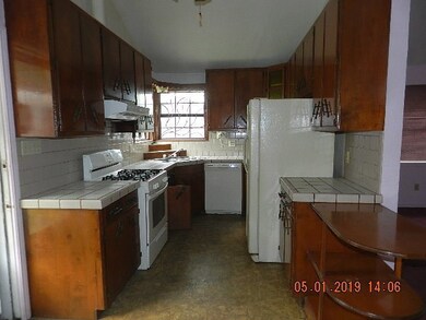 1216 Austin St, Bay City, TX 77414 - photo 2