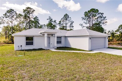 1120 Darling St E, Lehigh Acres, FL 33974 - photo 3