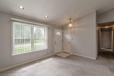 10213 Greenfield Park Rd-13