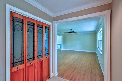 29 Oakmont Cir II-10