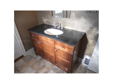Gorgeous new vanity & lighting!