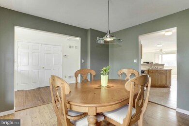 2714 Ebbvale Rd, Manchester, MD 21102 - photo 5