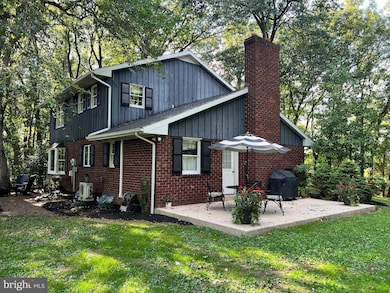 1105 Cider Press Rd, Manheim, PA 17545 - photo 5