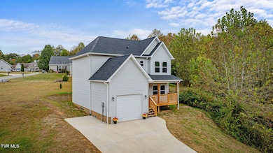 215 Brighton Place, Bristol, TN 37620 - photo 4