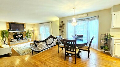 2220 Crabtree Ln, Algonquin, IL 60102 - photo 4