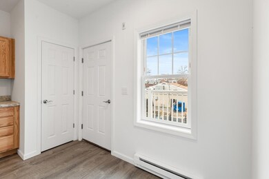 50 R Maplewood Ave unit 102-212, Gloucester, MA 01930 - photo 3