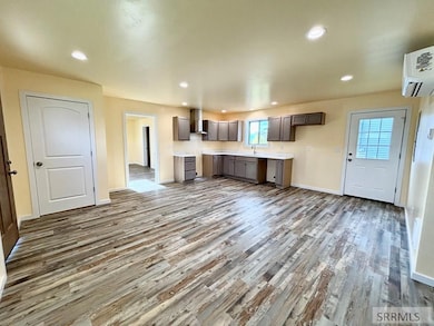 114 Neyman St, Salmon, ID 83467 - photo 3