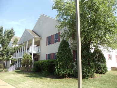 5 Walnut St unit 9, Toms River, NJ 08753 - photo 4