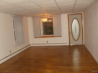 5421 Place Rd, Bethlehem, PA 18017 - photo 2