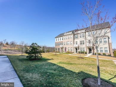 2067 Alder Ln, Dumfries, VA 22026 - photo 2