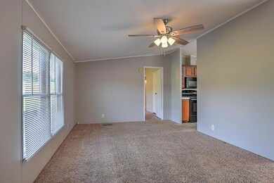 956 Campbell Cir_-4