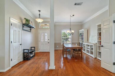 2701 Cedar Springs Ct, Bedford, TX 76021 - photo 5