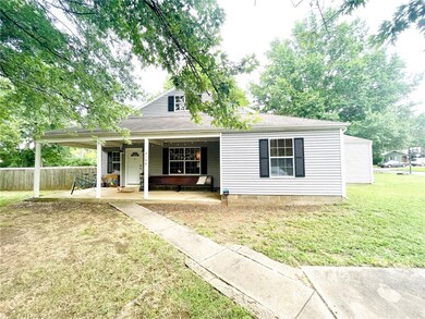 2168 S Emma Ave, Fayetteville, AR 72701 - photo 2
