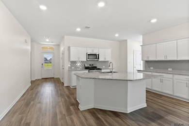 21455 Field Glen Dr, Zachary, LA 70791 - photo 7