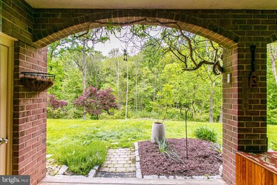 8112 K Colony Point Rd unit 233, Springfield, VA 22152 - photo 5