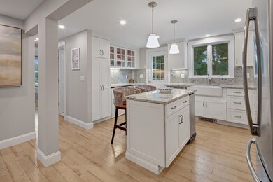 37 Weeks Ln, Edgartown, MA 02539 - photo 4