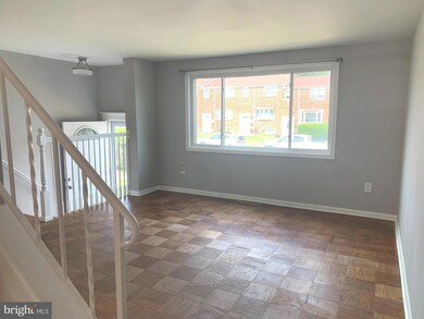 947 Regina Dr, Halethorpe, MD 21227 - photo 5