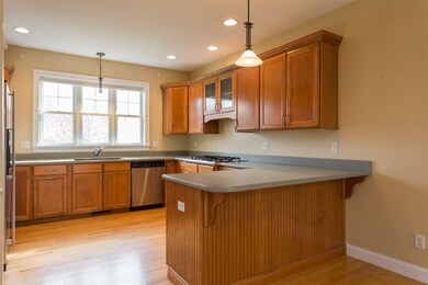 3 Crocketts Way, Stratham, NH 03885 - photo 5