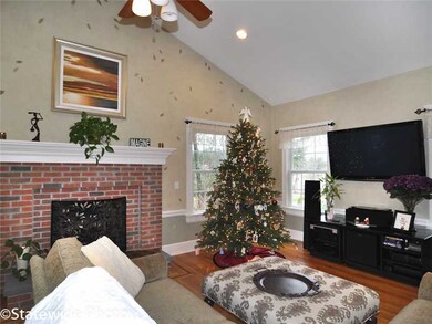 10 Sophia Ln, Greenville, RI 02828 - photo 3