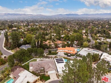 20313 Strelna Place, Woodland Hills, CA 91364 - photo 5