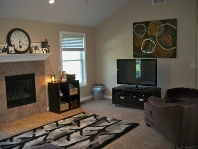 10006 Privet Dr, Fort Wayne, IN 46835 - photo 5