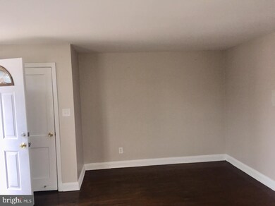 1222 Deanwood Rd, Parkville, MD 21234 - photo 4