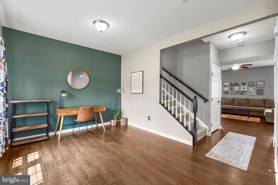 2760 Quantim Ct, Manchester, MD 21102 - photo 2