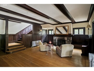 2566 NW Lovejoy St unit 6, Portland, OR 97210 - photo 6