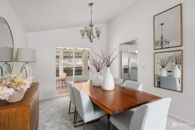 17304 Meadowdale Dr, Lynnwood, WA 98037 - photo 7