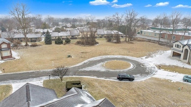 441 Francesco Ct, Dearborn, MI 48124 - photo 2
