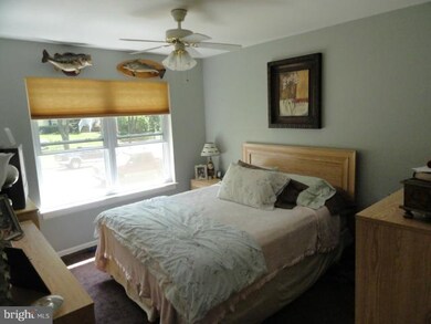 76 Barrensdale Dr, Severna Park, MD 21146 - photo 4