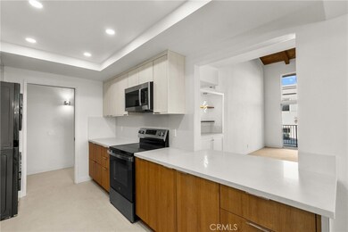 Chateau Chamberay unit F16, Los Angeles, CA 90077 - photo 7