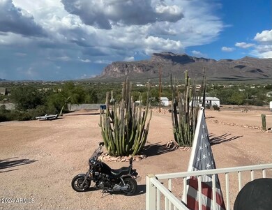 superstition mountains view from deck 2