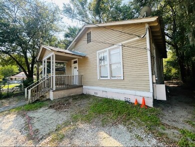 1009 Amherst St, Brunswick, GA 31520 - photo 2