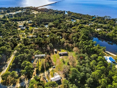 135 Daisey St, East Point, FL 32328 - photo 4