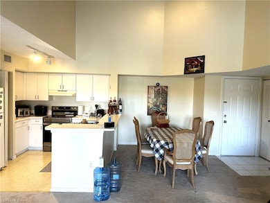 1205 Wildwood Lakes Blvd unit 5, Naples, FL 34104 - photo 4