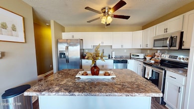 405-Benjamin-Dr-11142025_161658