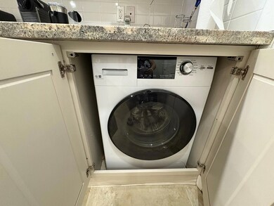 Starlight Towers unit 11G, Lauderdale By the Sea, FL 33308 - photo 4