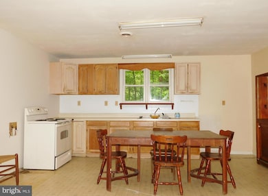 7333 Opal Rd, Warrenton, VA 20186 - photo 5