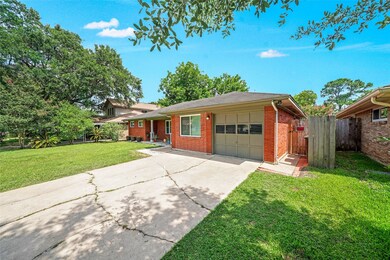 863 Judiway St, Houston, TX 77018 - photo 3