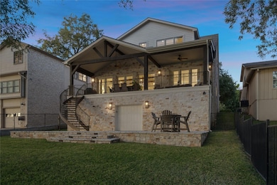 327 Meadowlakes Dr, Meadowlakes, TX 78654 - photo 2