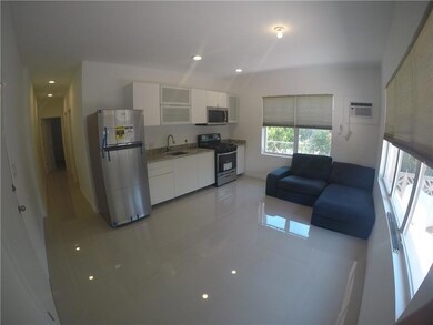 1611 Michigan Ave unit 2, Miami Beach, FL 33139 - photo 3