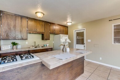 Breakfast Bar