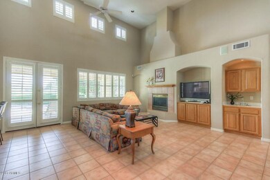 Living Room (4)-SMALL