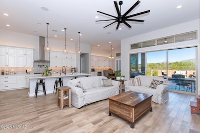 13480 N Cape Marigold Dr, Oro Valley, AZ 85755 - photo 2