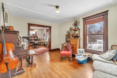 306 Mulholland Ave, Ann Arbor, MI 48103 - photo 4