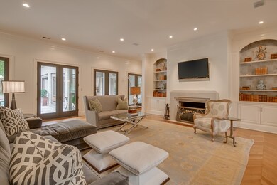 29x24 Living Room Features Limestone Fireplace, Cr