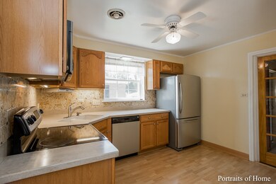 1606 Gardner Rd, Westchester, IL 60154 - photo 6