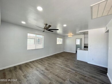 4532 E 16th St, Tucson, AZ 85711 - photo 6